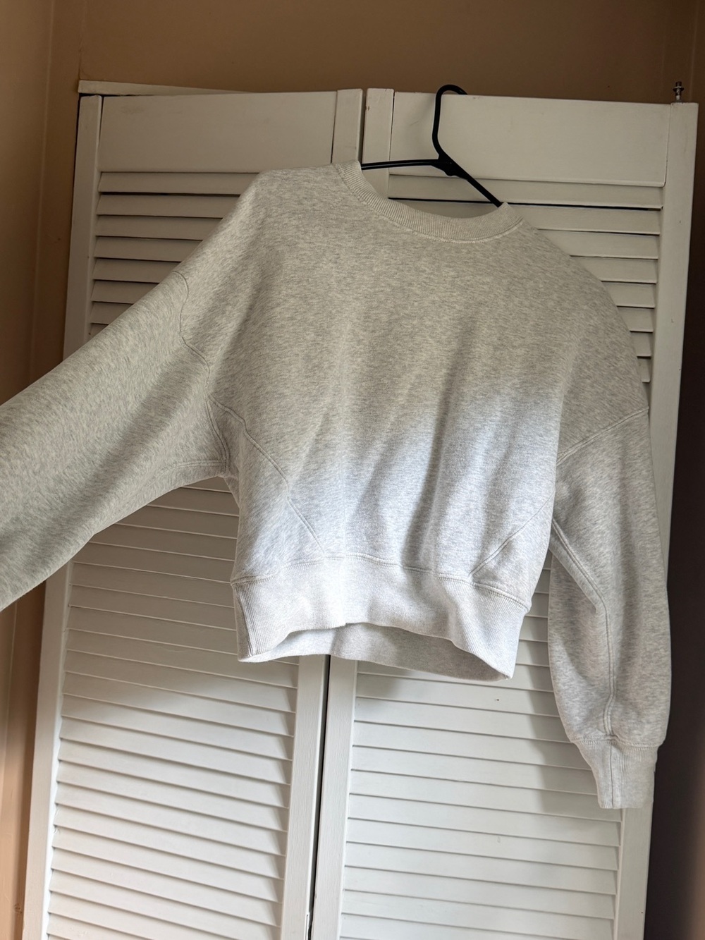 Abercrombie & Fitch gray crew neck, size XS